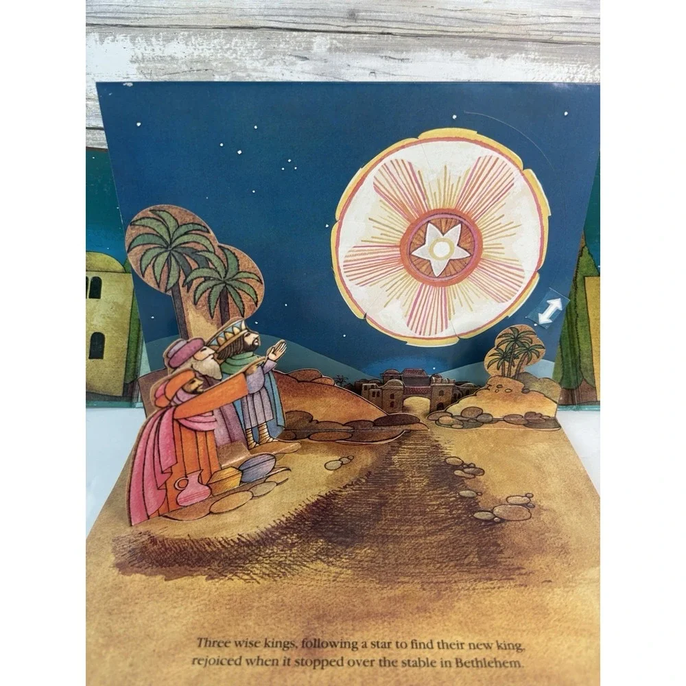 The First Christmas (Festive Pop-Up Book) Hardcover By dePaola, Tomie Holiday